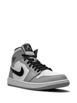 Air Jordan 1 Mid 'Light Smoke Grey'