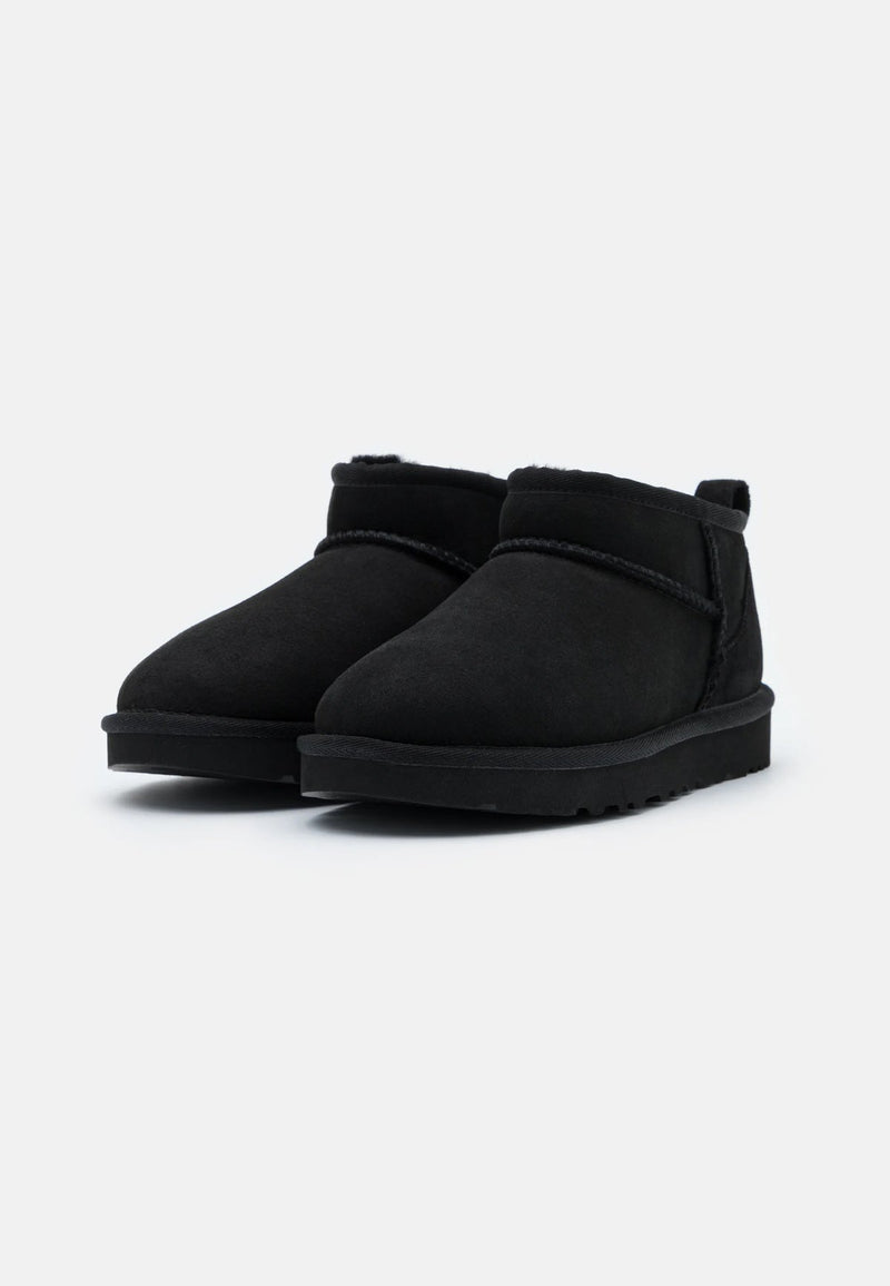 CLASSIC ULTRA | ANKLE BOOT